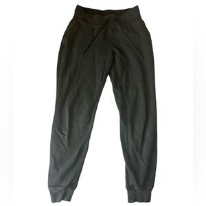 Lululemon Size 6 Black Sweatpants
